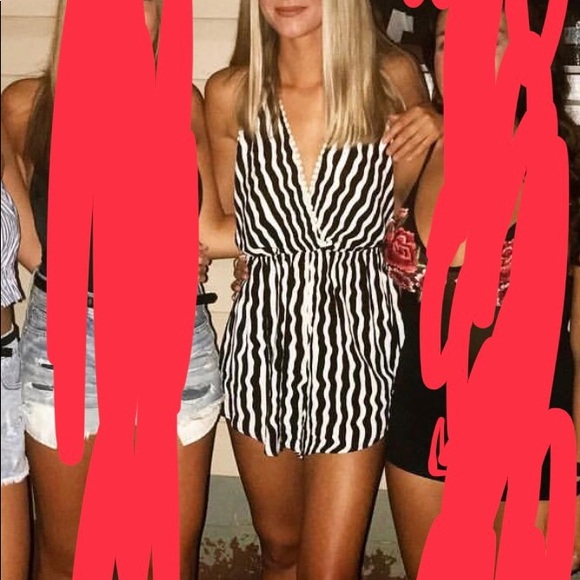 Figleaf black&white striped ROMPER - Picture 7 of 7